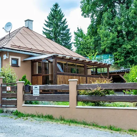 Domcek Pod Kalvariou