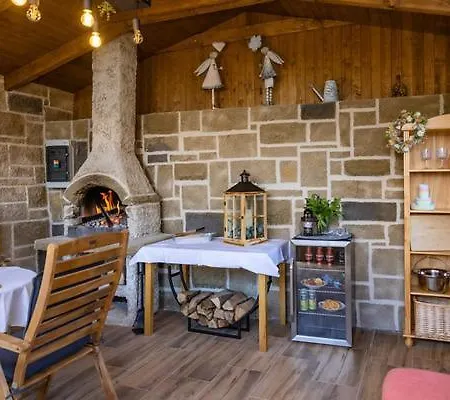 Domcek Pod Kalvariou * Banská Štiavnica